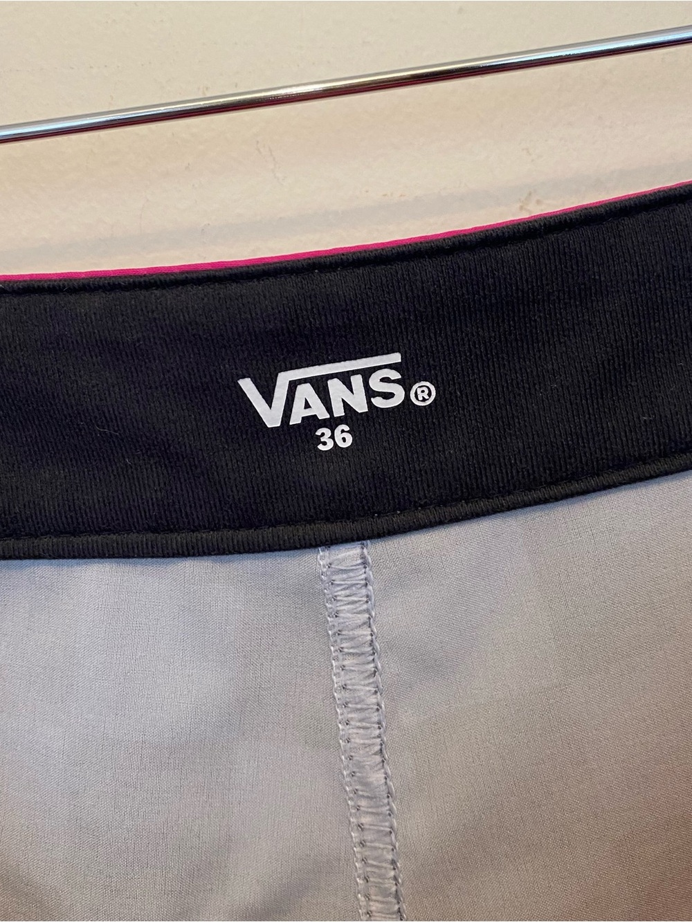 Vans T&C Surf Designs Hawaii Pink Board Shorts Mens 36 Black Check Drawstring - Picture 6 of 12